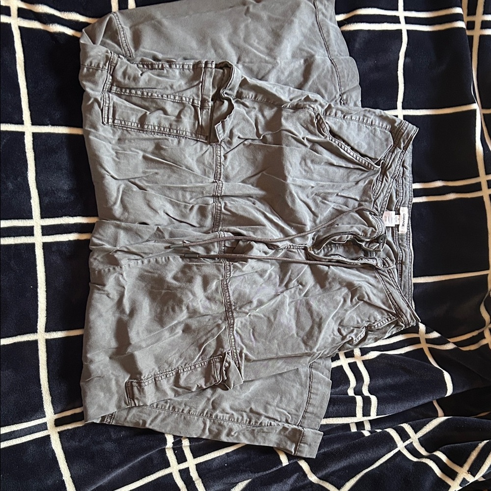 Garage Straight Leg Pants in Gray